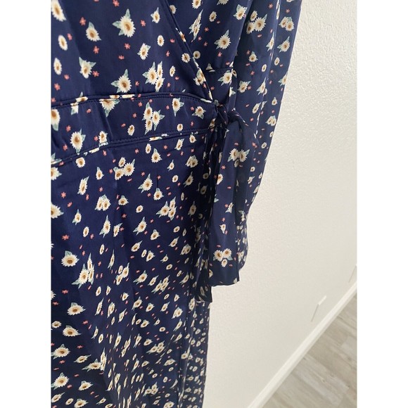 Glamorous Floral Wrap Dress Navy Daisy Size 2 NWT Tall Long Sleeve Maxi New - Picture 2 of 6